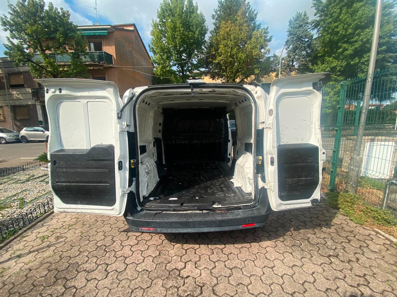 Fiat Doblo Doblò 1.6 MJT 105CV S&S PC-TN Cargo Easy - 2021