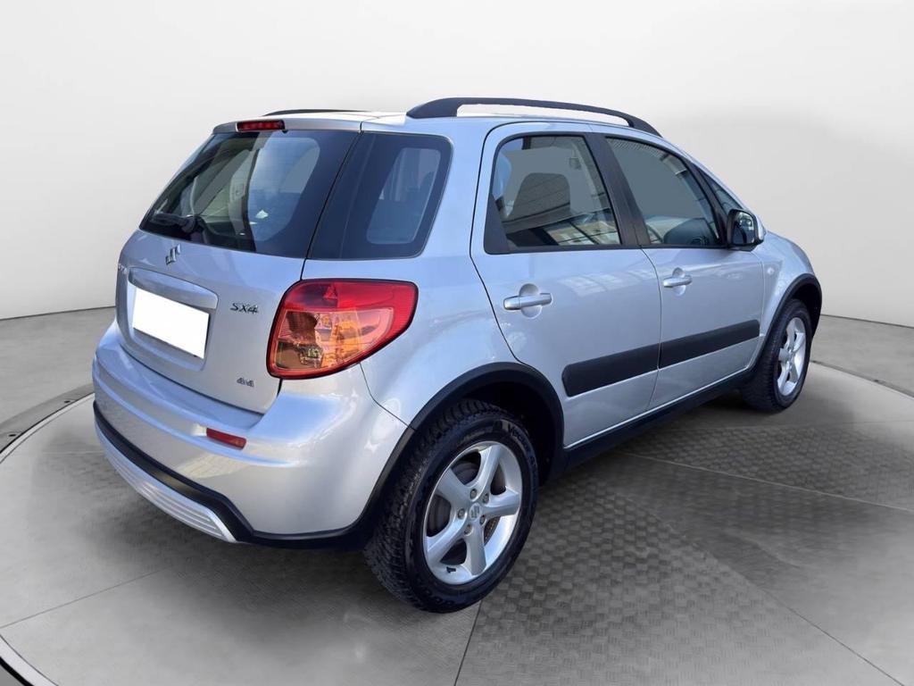 Suzuki SX4 1.6 VVT Outdoor Line 4WD