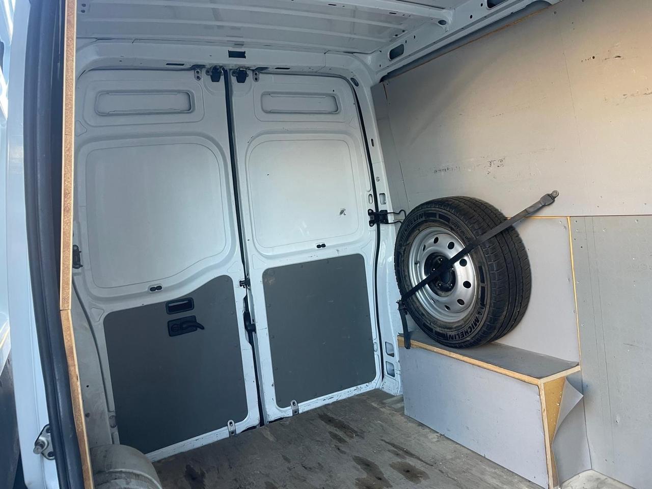 Renault Master T33 2.3 dCi/125