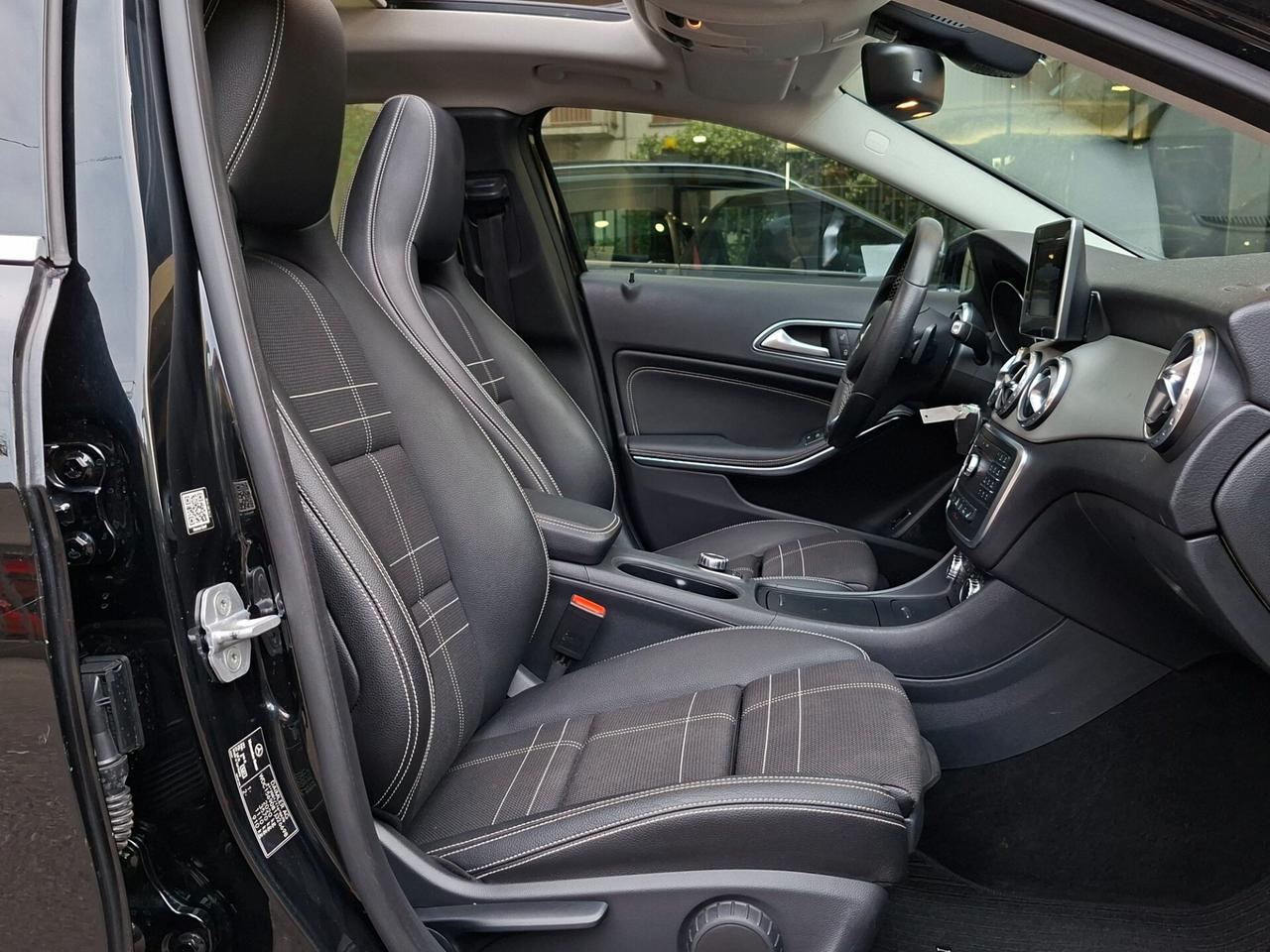 Mercedes-benz GLA 200 200d Sport auto, Manutenzione certificata! E6B.