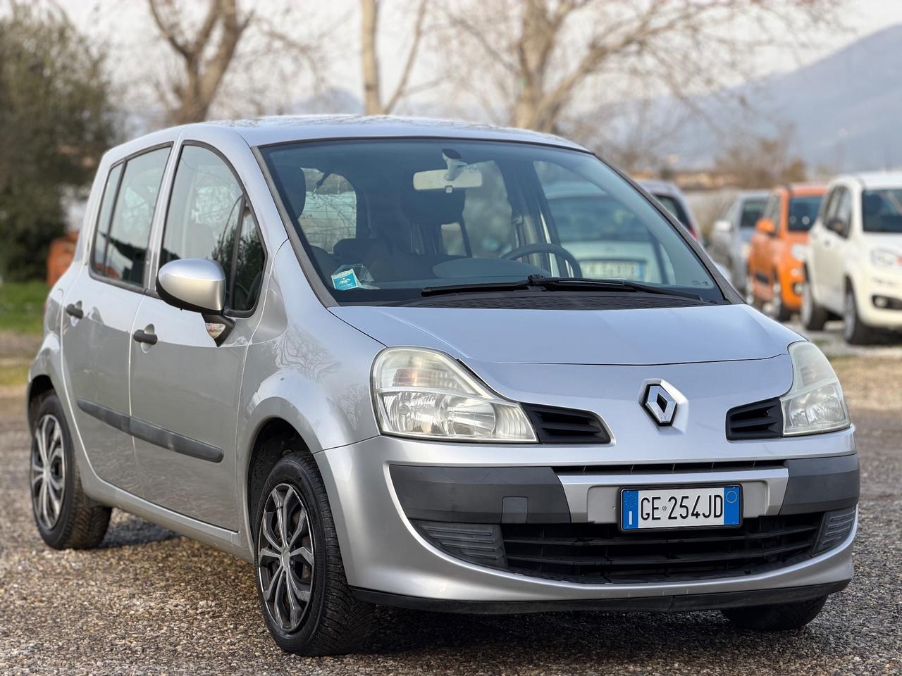 Renault Modus 1.2 16V Dynamique
