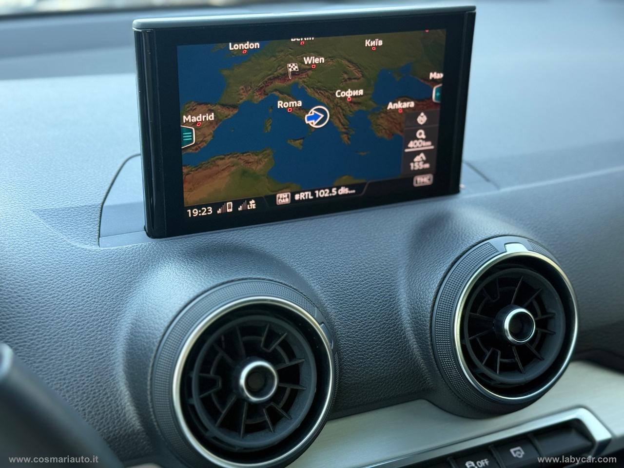 AUDI Q2 30 TDI S tronic Business Design