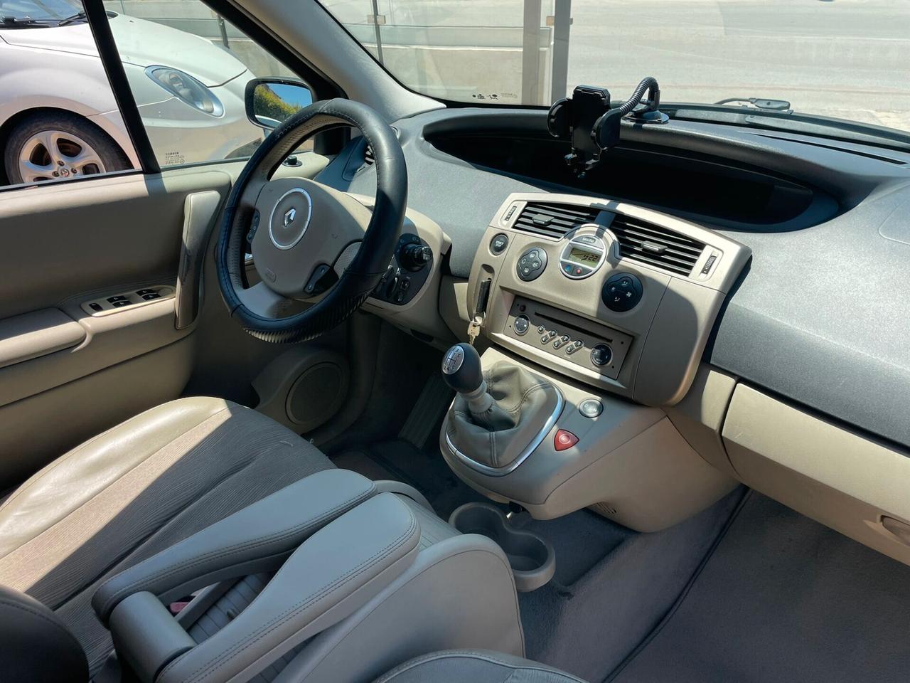 Renault Scenic "Finanziabile Senza Busta Paga"