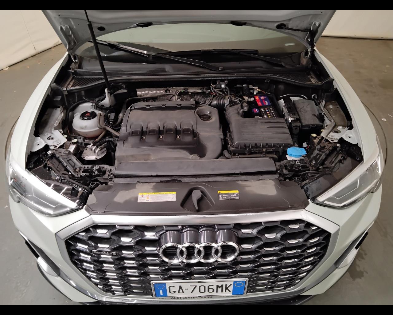 AUDI Q3 2019 Sportback - Q3 Sportback 40 2.0 tdi S line edition q