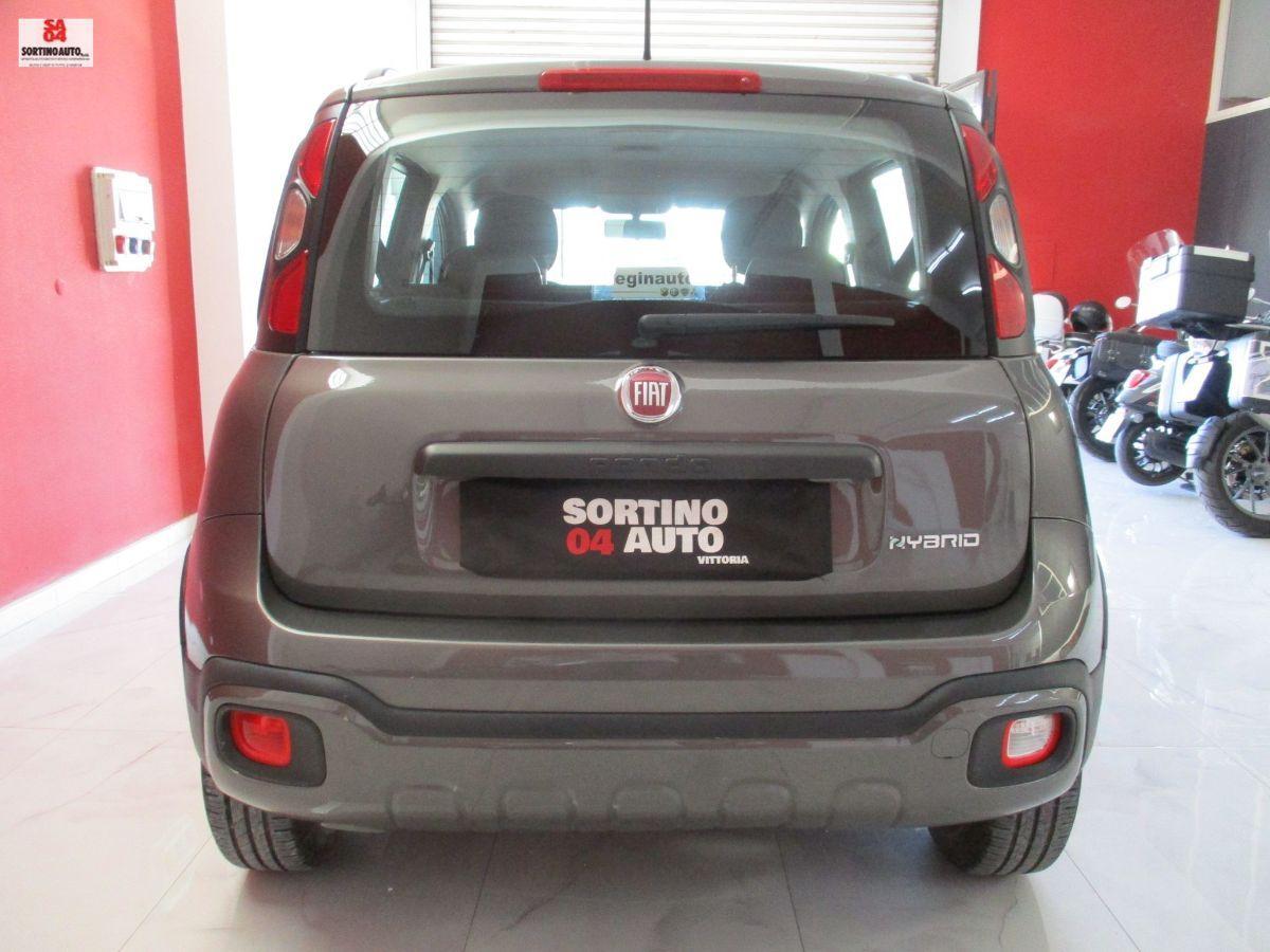 FIAT Panda 1.0 S&S Hybrid City Cross-2020 KM38000