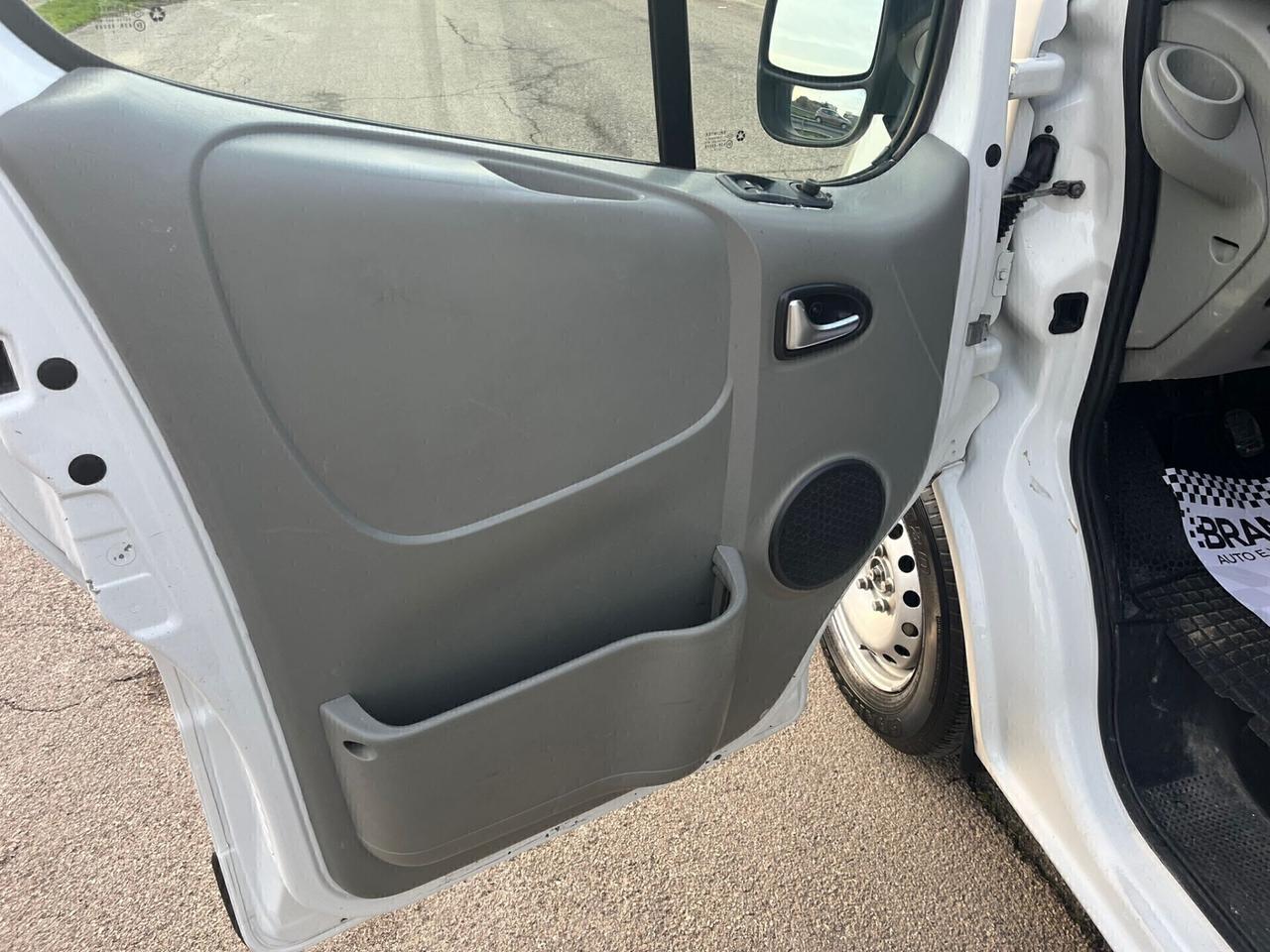Opel Vivaro 2000 cdti - 2009