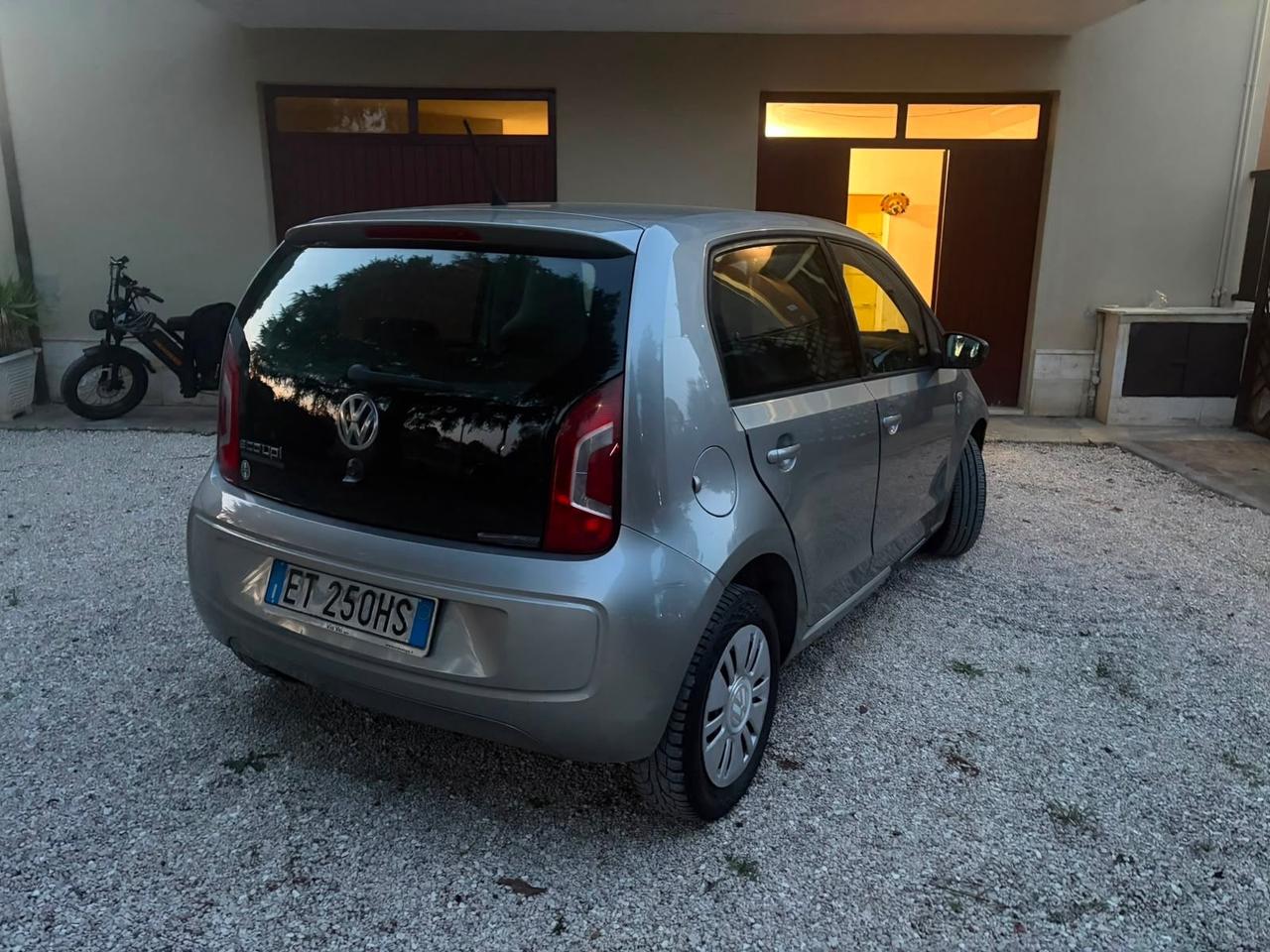 Volkswagen up! 1.0 5p. eco high BlueMotion Technology
