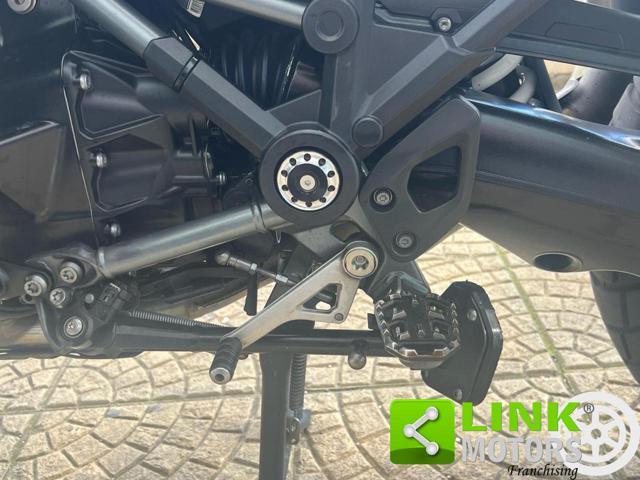 BMW R 1200 GS Triple Black