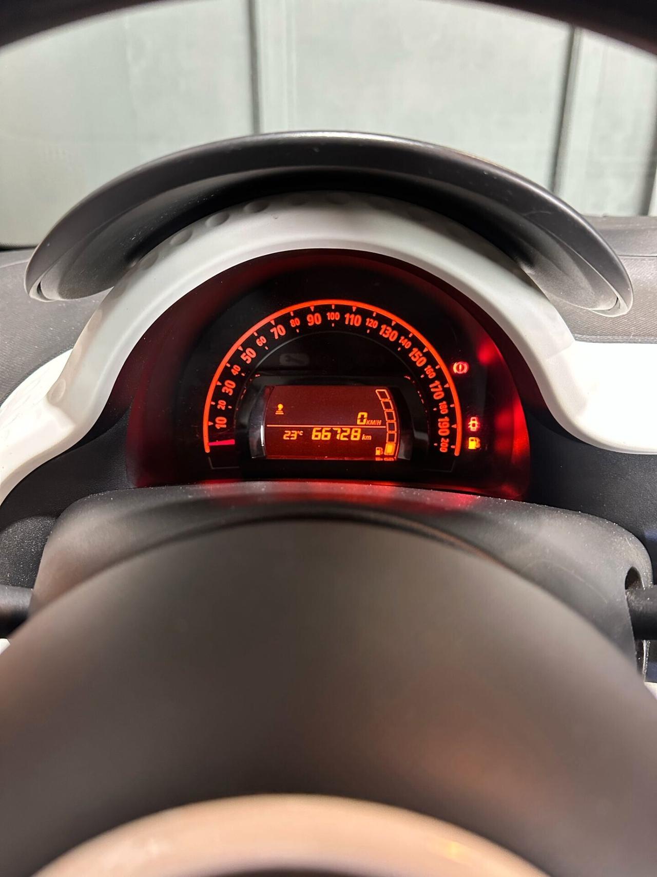 Renault Twingo SCe 65 CV Intens