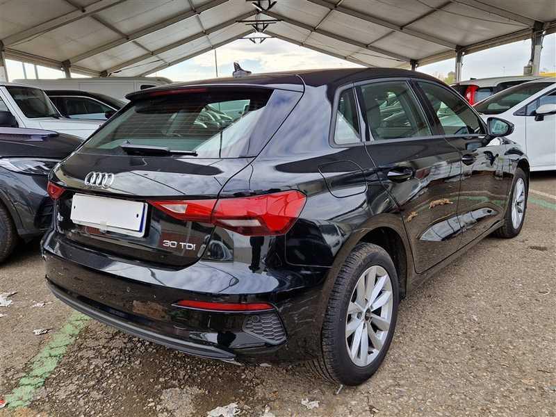 AUDI A3 SPORTBACK 30 TDI Business