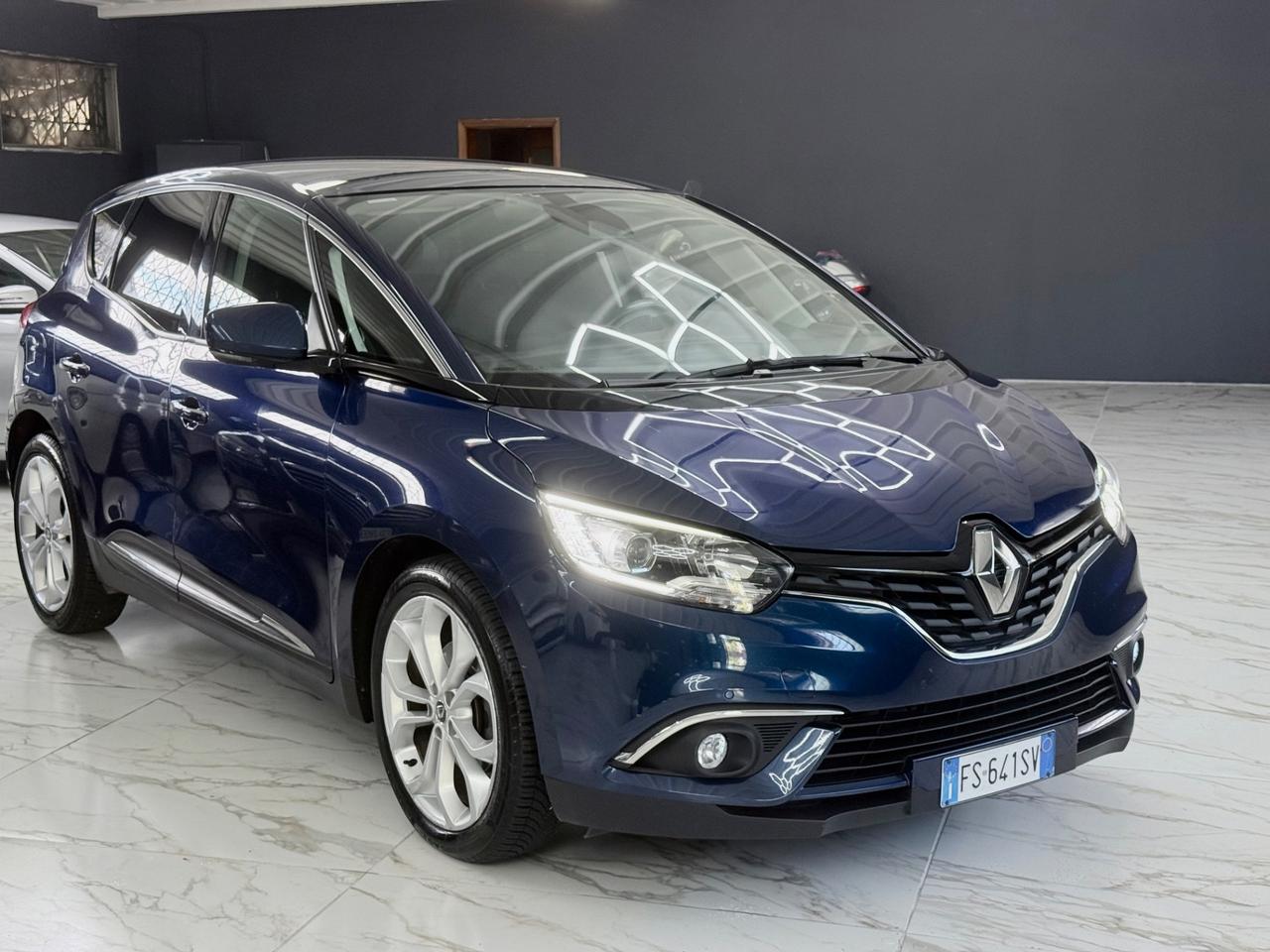 Renault Scenic Scénic dCi 8V 110 CV EDC Energy Intens