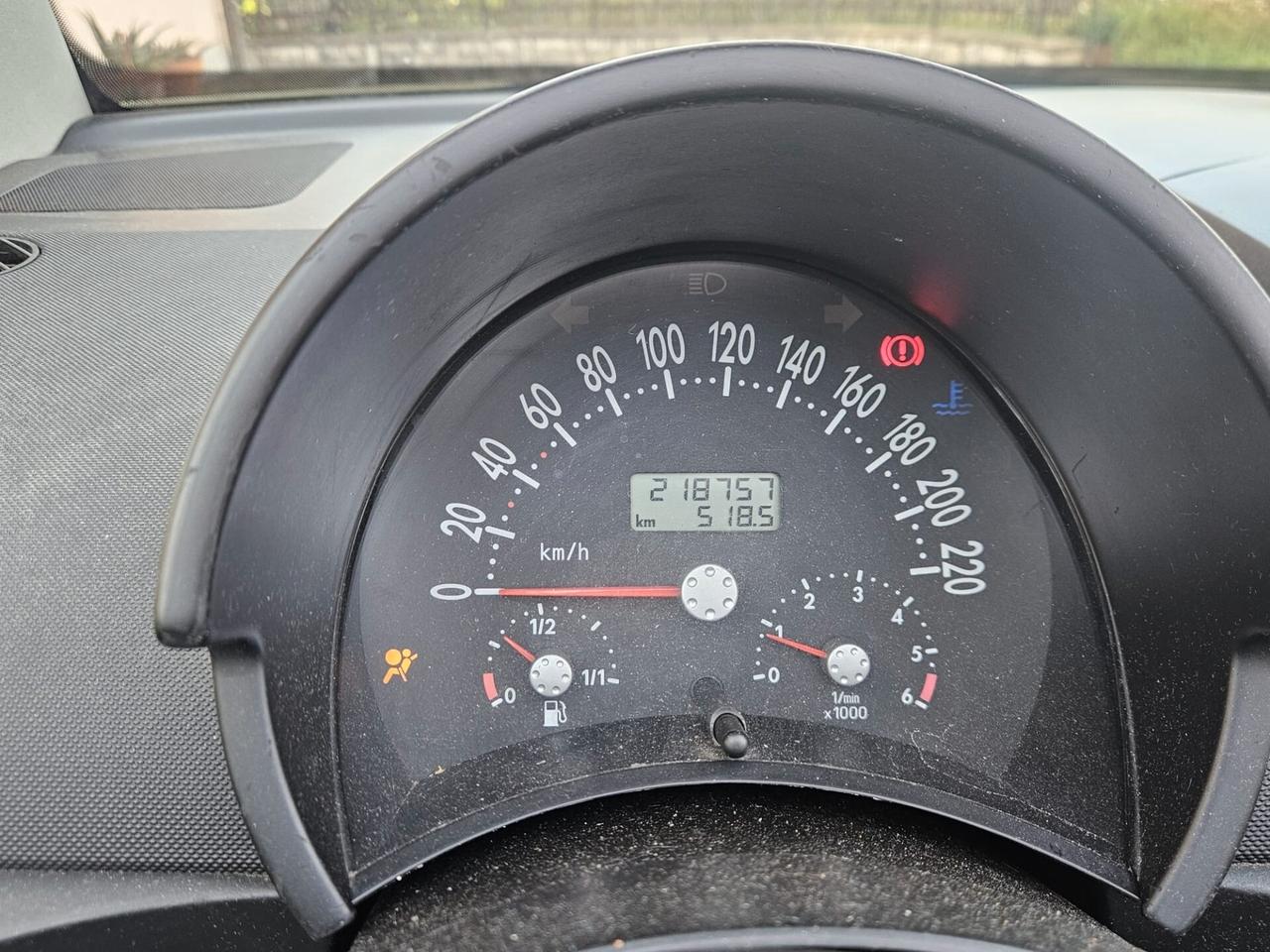 Volkswagen New Beetle 1.4 16V Cabrio