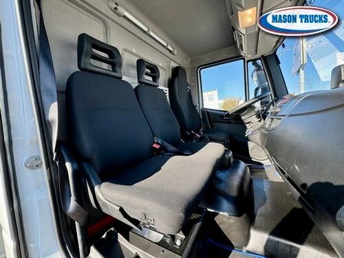 IVECO EUROCARGO 160-280P, furgonatura e sponda, 2022, km 140.000