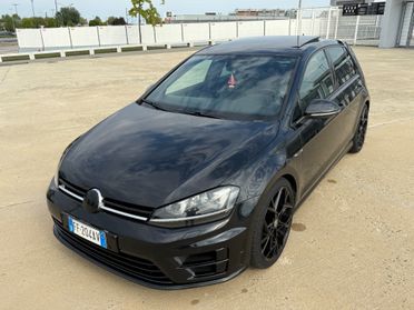 Volkswagen Golf R 2.0 TSI DSG 5p.