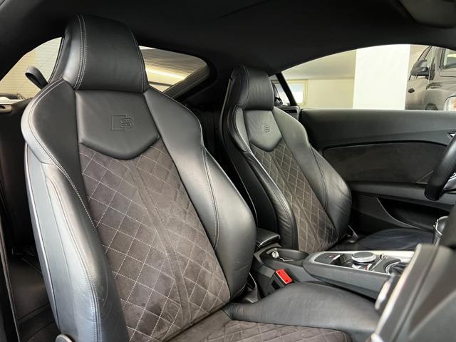 AUDI TT Coupé 1.8 TFSI S tronic 2 x S line / B&O / LED