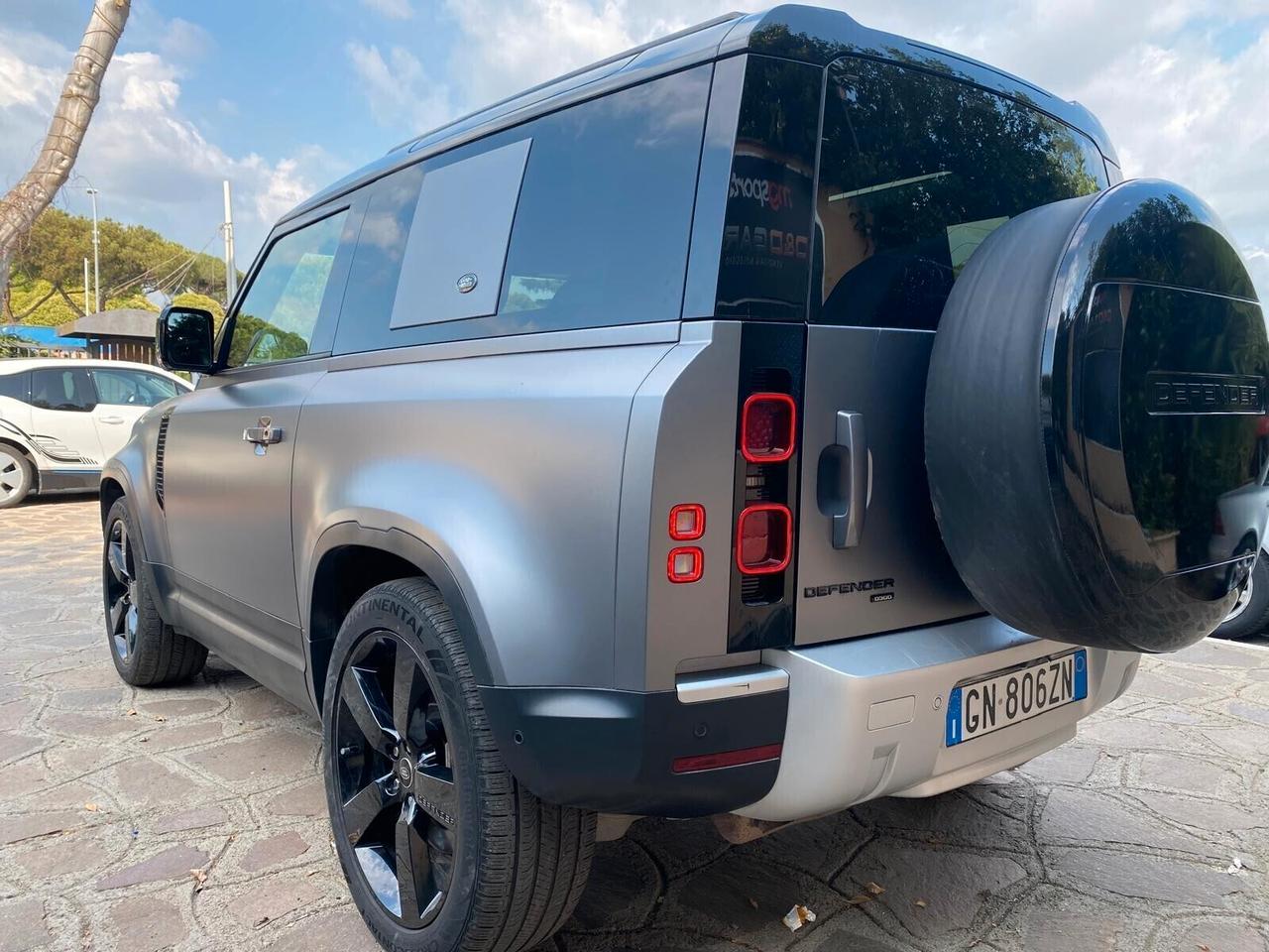Land Rover Defender 90 3.0D I6 300 X-Dynamic HSE P.CONSEGNA