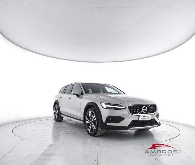VOLVO V60 Cross Country D4 AWD Geartronic Business Plus
