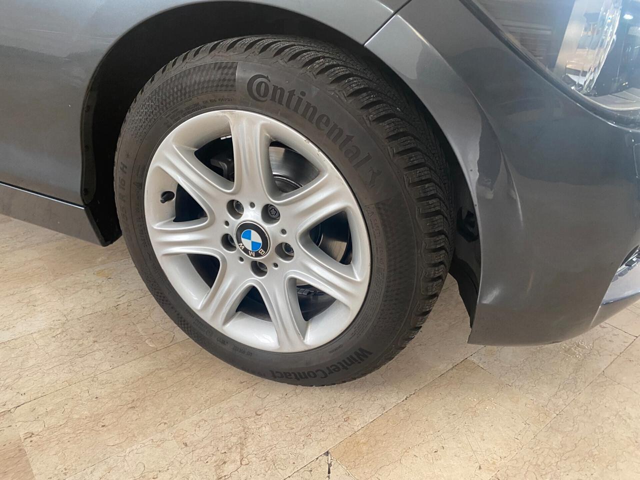 Bmw 114 114d 5p. Unique