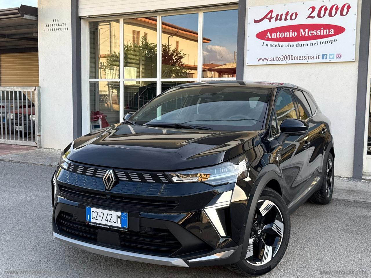 RENAULT Symbioz Full Hyb. E-Tech 145 CV Iconic