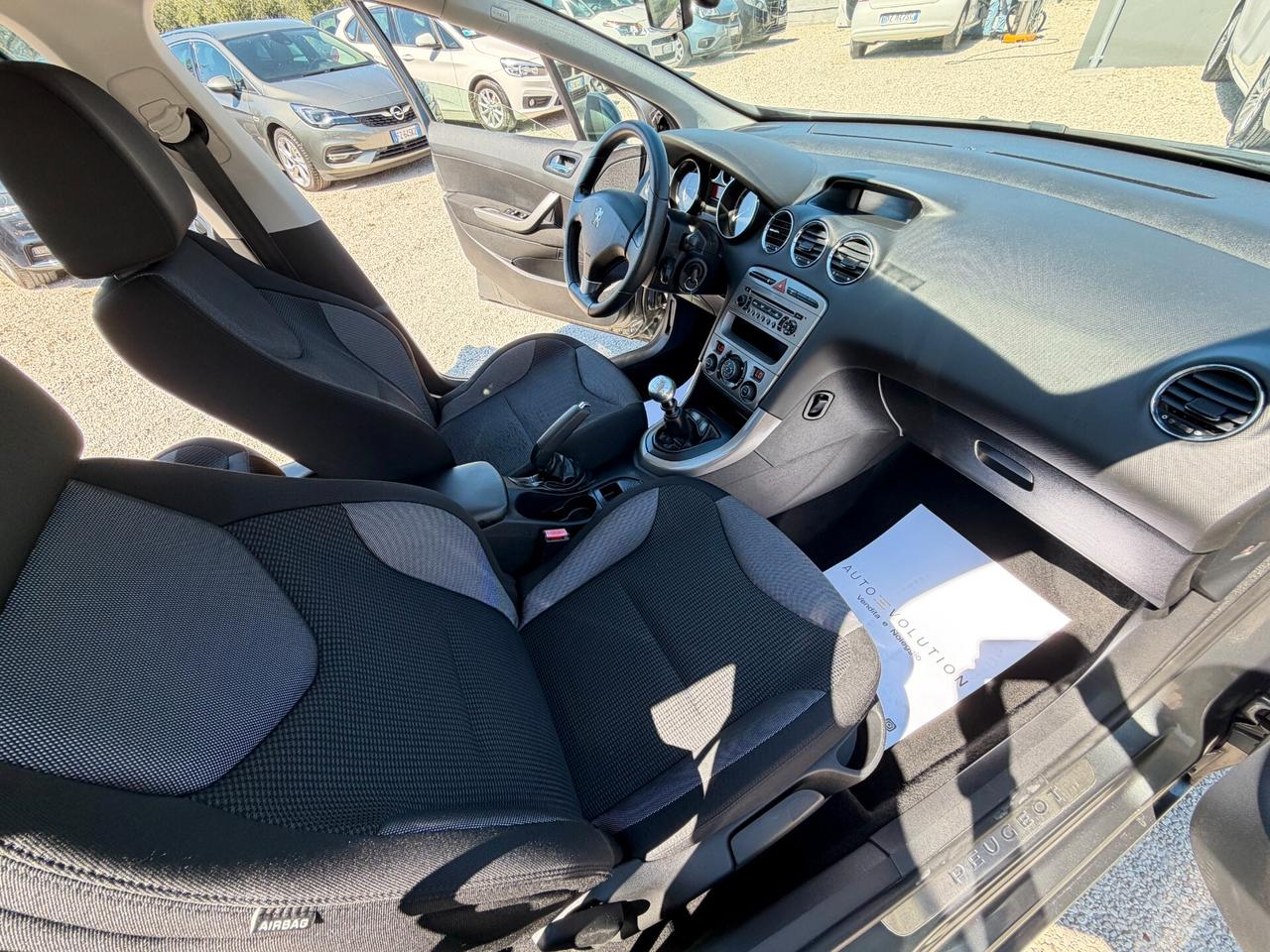 Peugeot 308 1.6 HDi 110 cv 5p Sportium 132.362 km unico proprietario