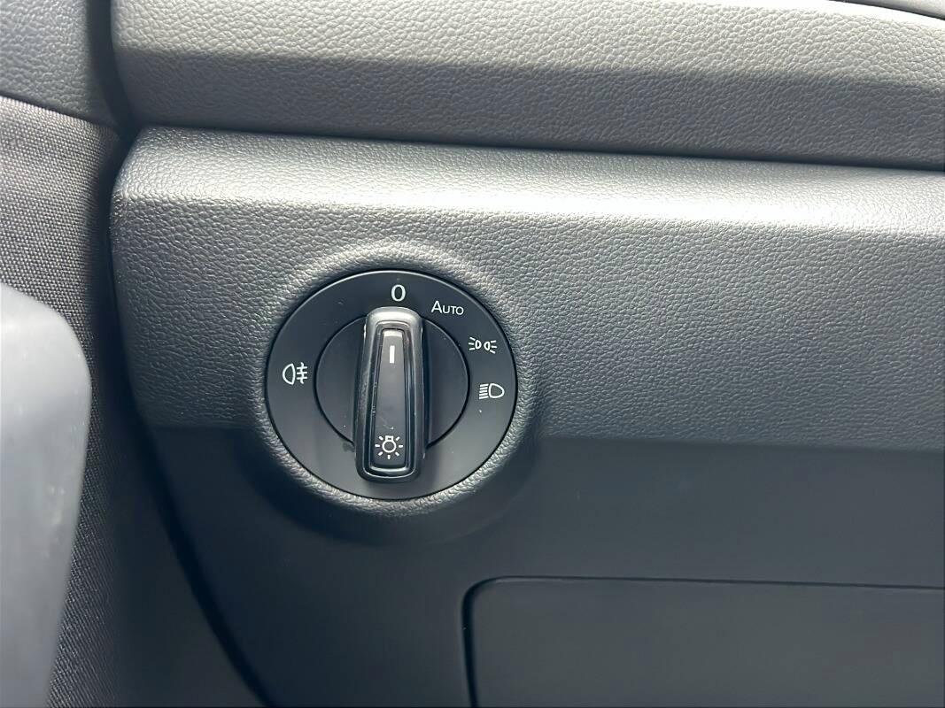 Volkswagen T-Roc 1.0 tsi Life 110cv Con CARPLAY