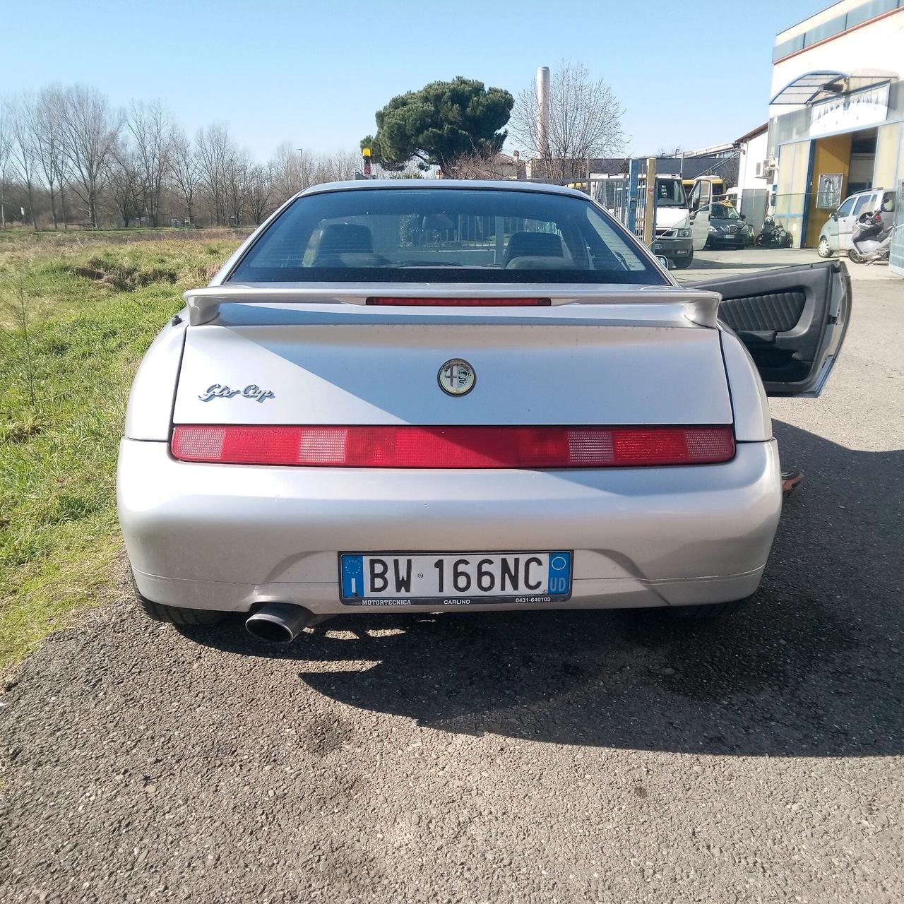 Alfa Romeo GTV 2.0i 16V Twin Spark CUP