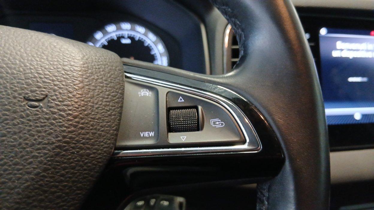 SKODA Karoq - Karoq 1.0 TSI Executive