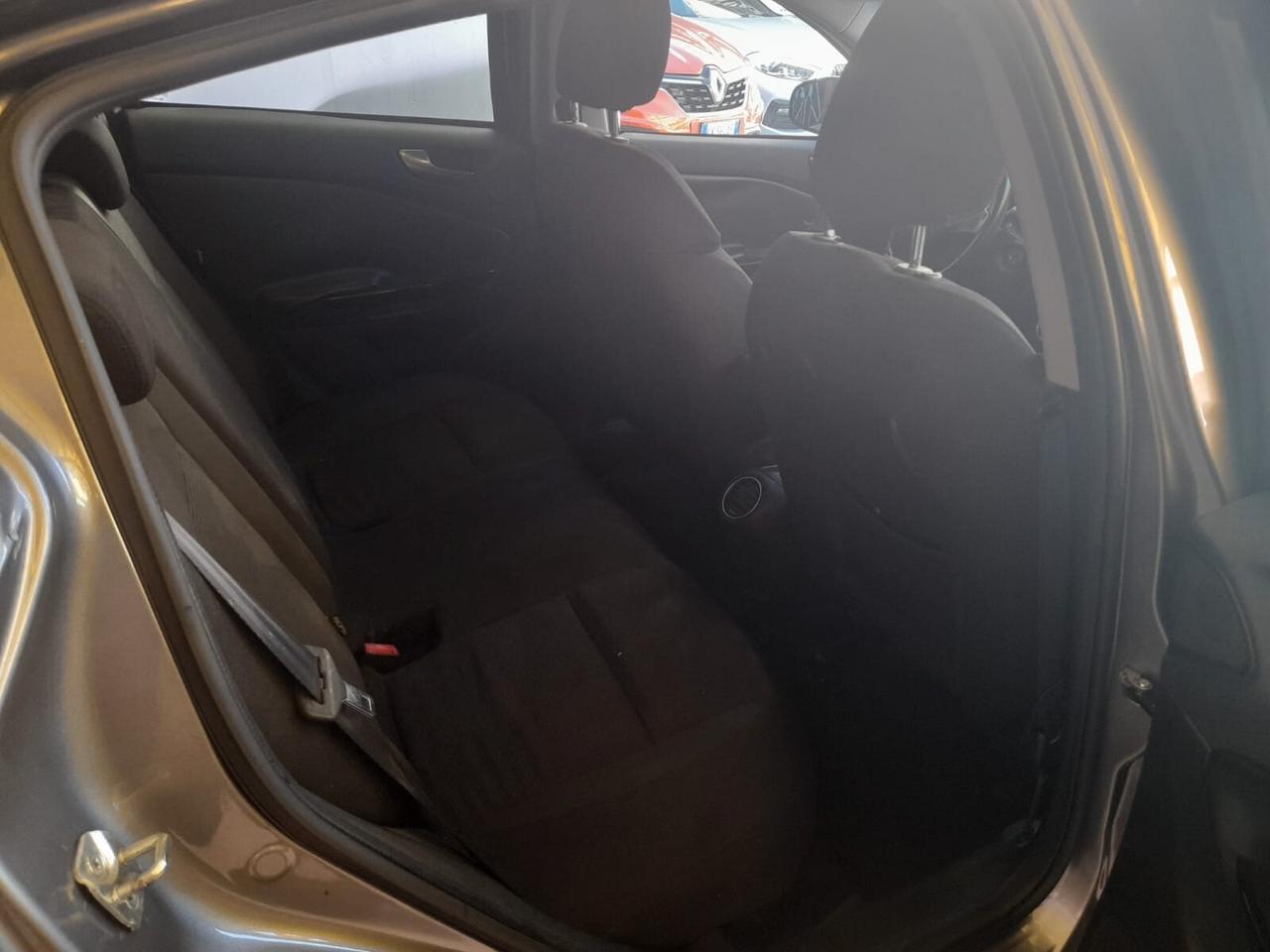 Alfa Romeo Giulietta 1.4cc gpl 12 mesi garanzia-2012