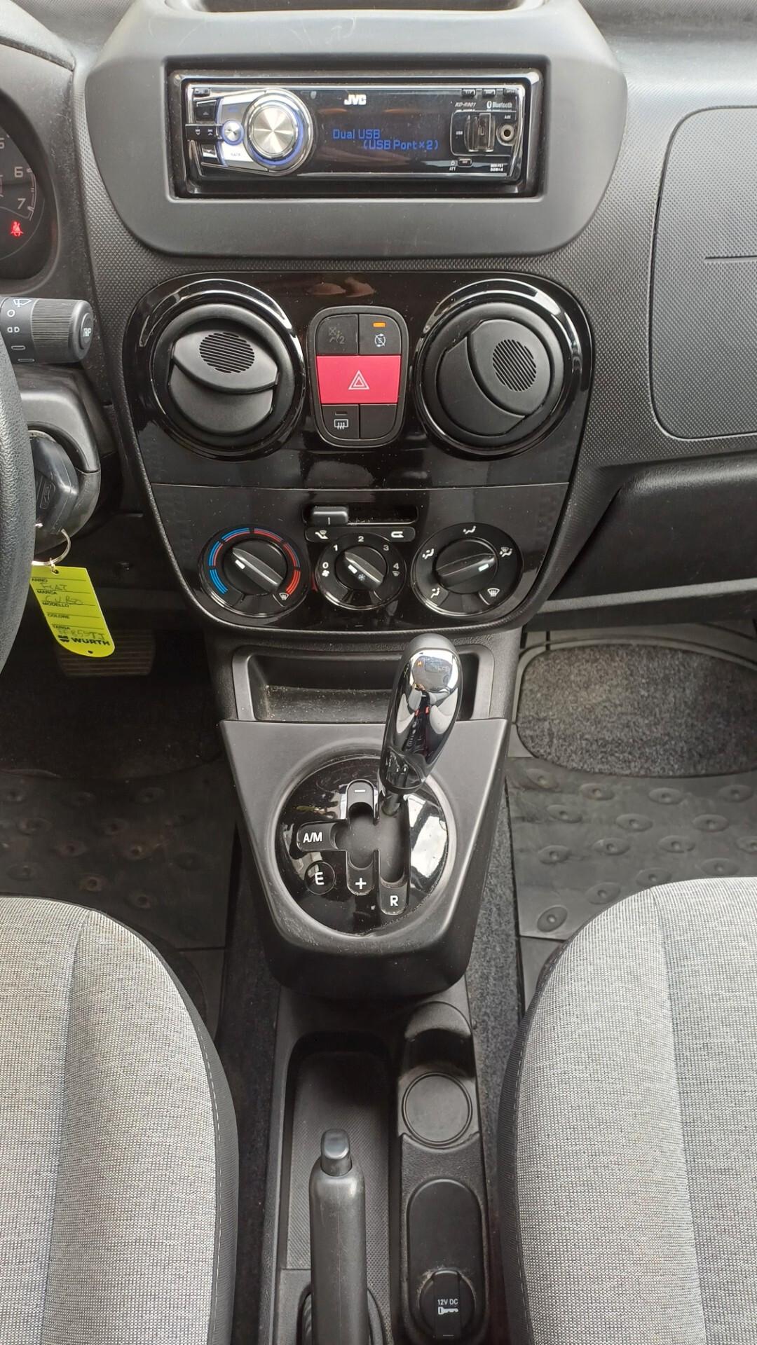 Fiat Qubo 1.3 MJT 80 CV Lounge Dualogic Automatico