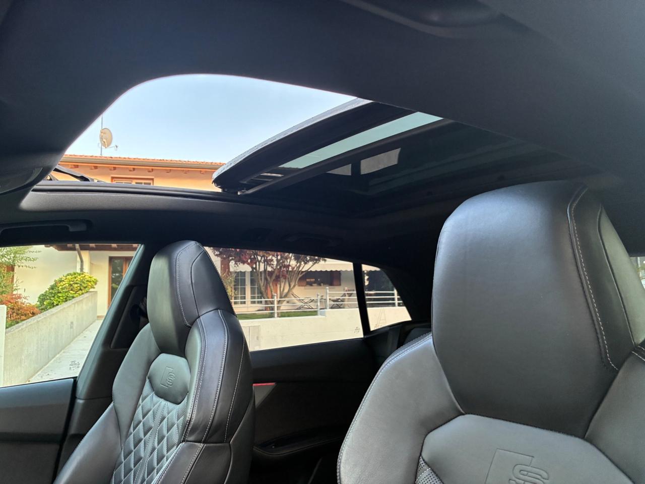 Audi Q8 50 TDI 286 CV quattro tiptronic Sport