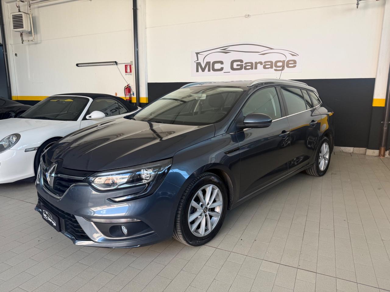 Renault Megane Mégane Sporter Blue dCi 115 CV EDC Business