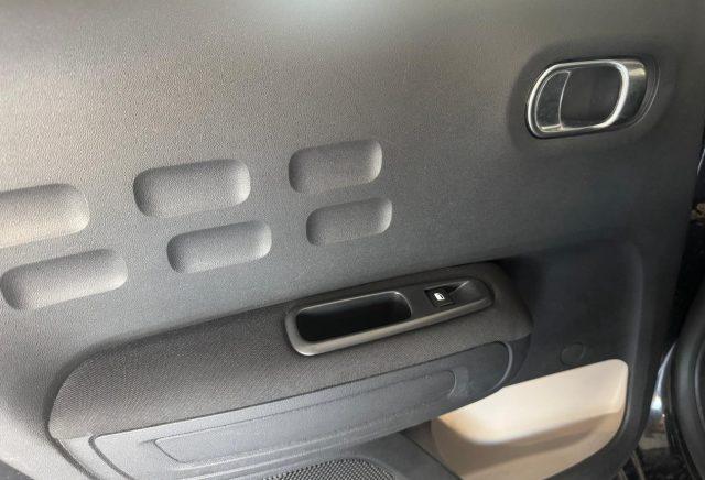 CITROEN C3 1.5 BlueHDi 100 CV Shine