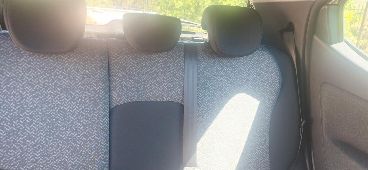 Lancia Ypsilon 1.0 FireFly 5 porte S&S Hybrid Silver Plus