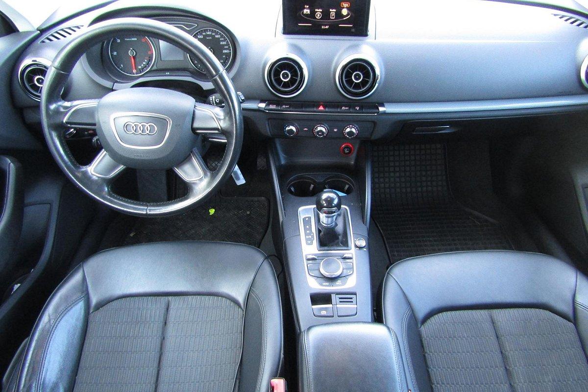 AUDI A3 SPB 1.6 TDI S tronic Ambition
