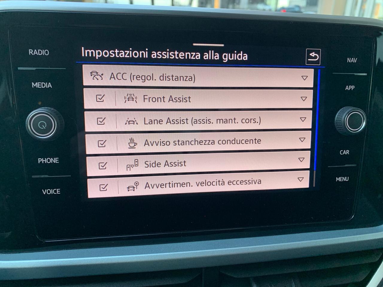 VOLKSWAGEN T-ROC 2.0 TDI 116 CV GOAL