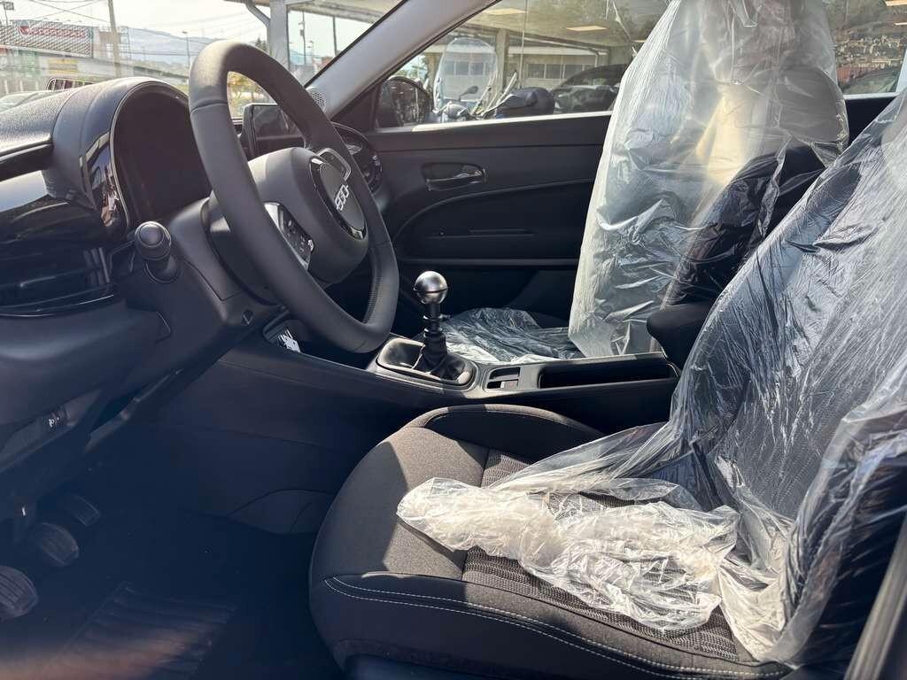 Fiat 600 Hybrid 110 CV DCT Icon Benzina / KM 0 IVA ESPOSTA Tua a solo 209 Euro al mese