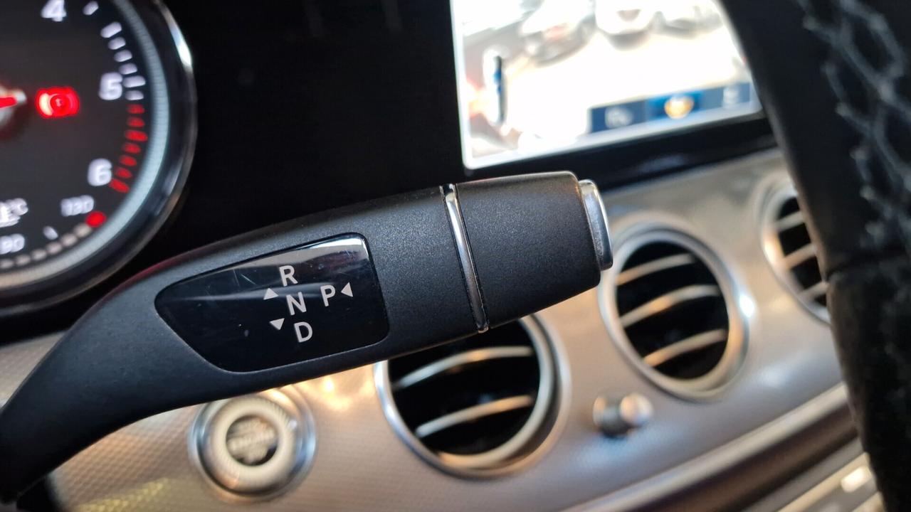 Mercedes-benz E 220 d S.W. 4Matic Auto Premium Plus