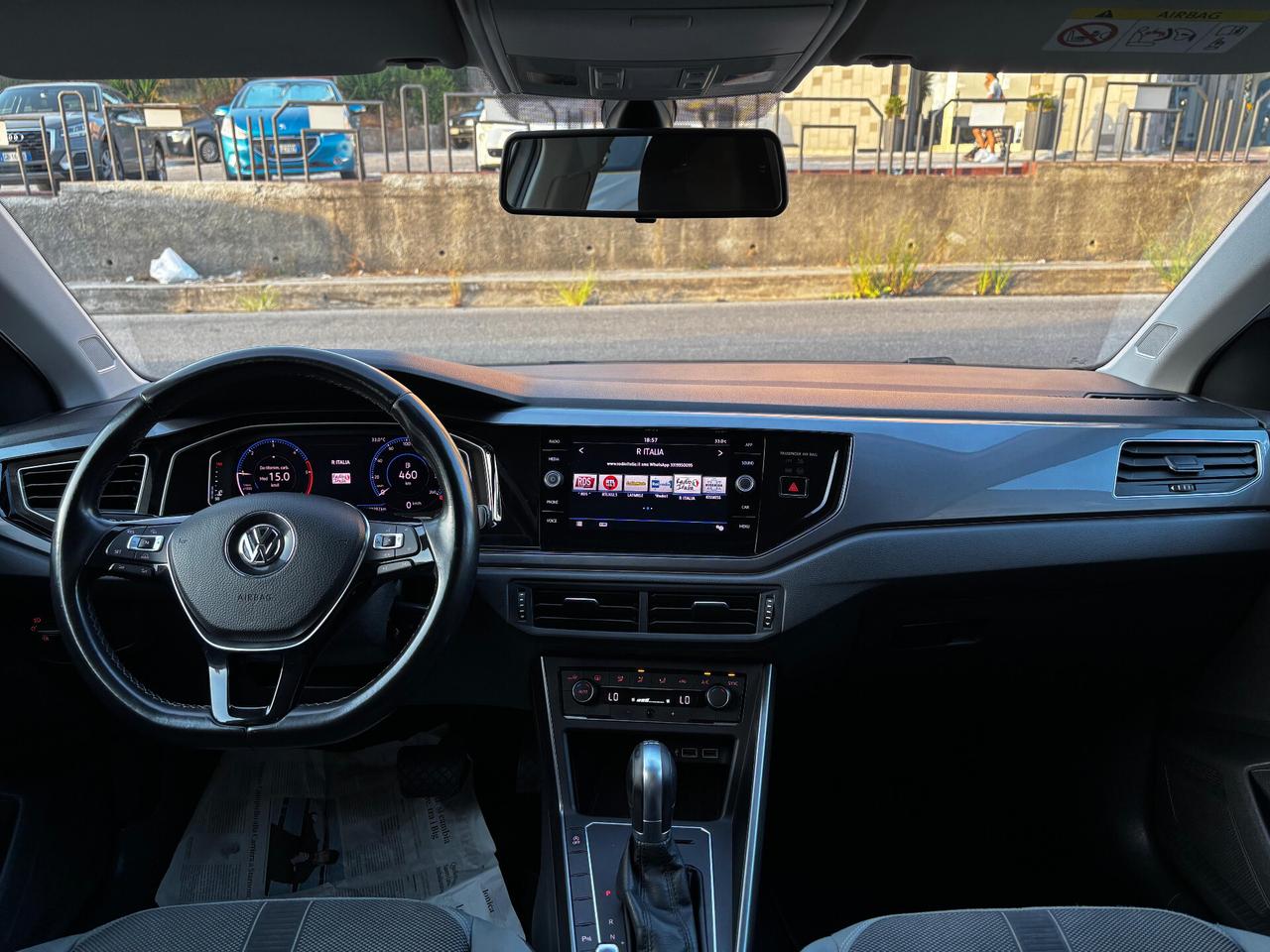 Polo 1.6 TDI 95 CV DSG 5p. R-LINE