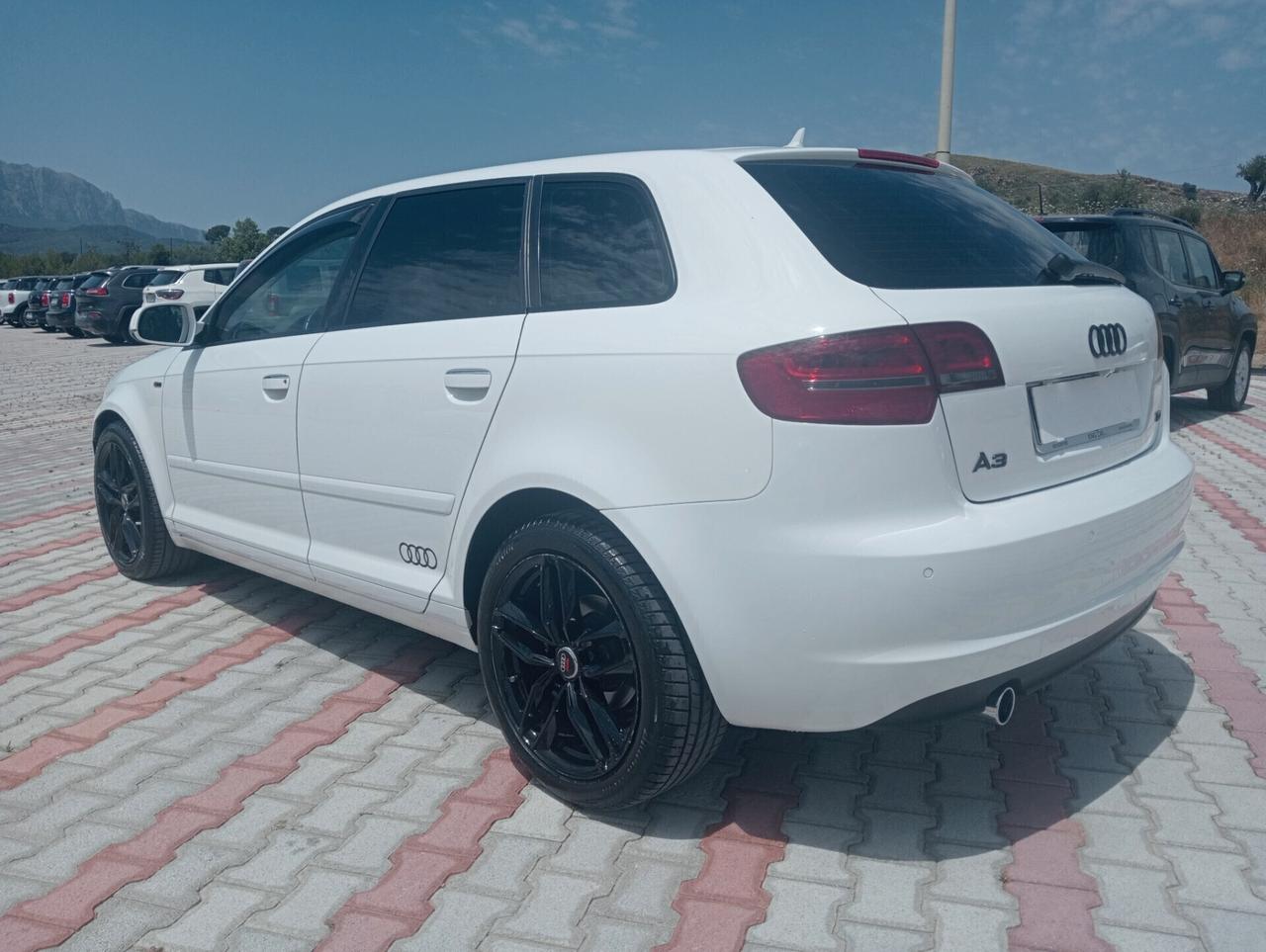 Audi A3 1.6 TDI 90 CV