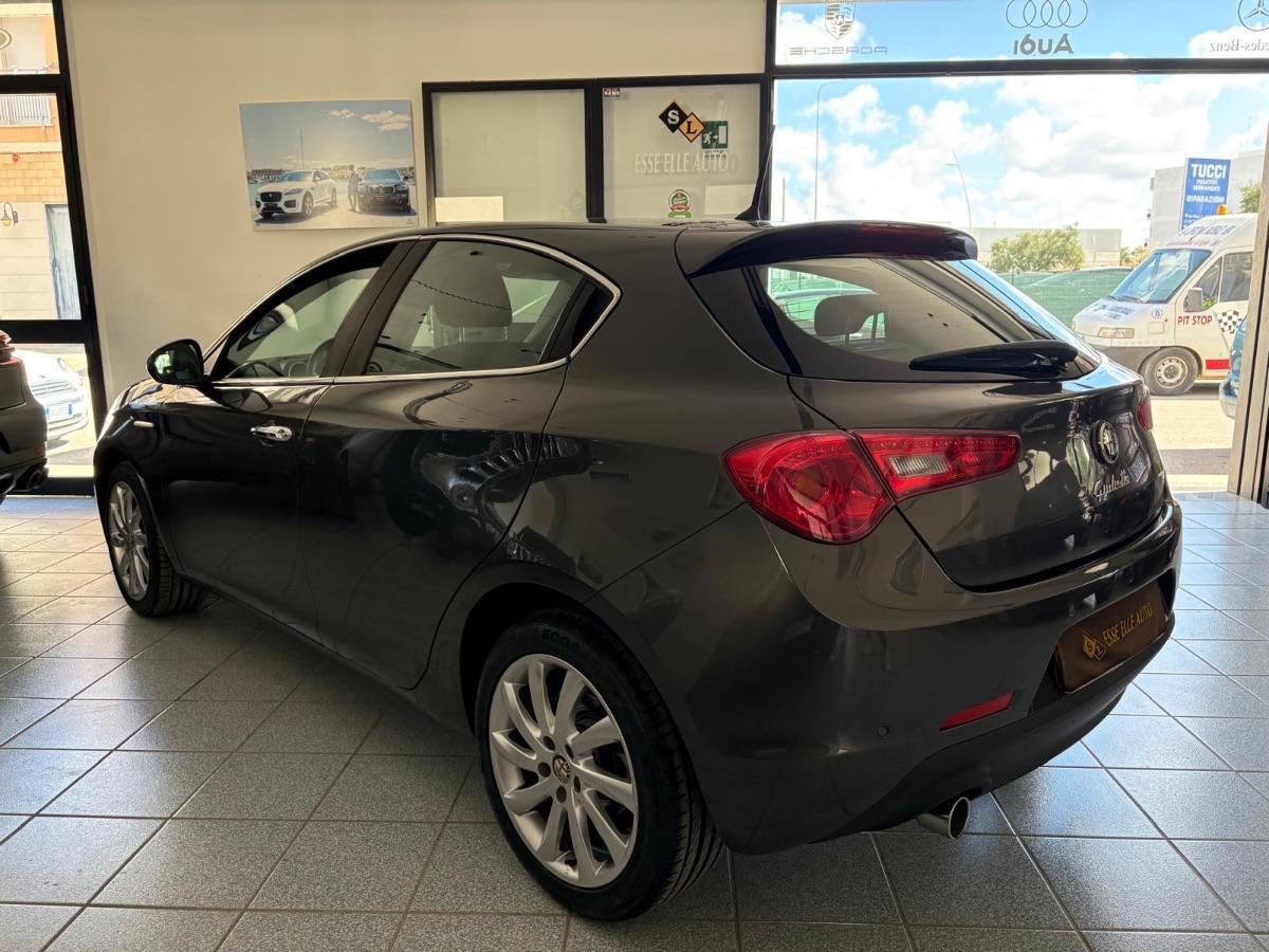 ALFA ROMEO GIULIETTA 1.6 JTDm-2 105 CV DISTINCTIVE
