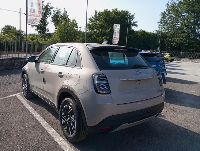 Fiat 600 Hybrid 110 CV DCT MHEV Business