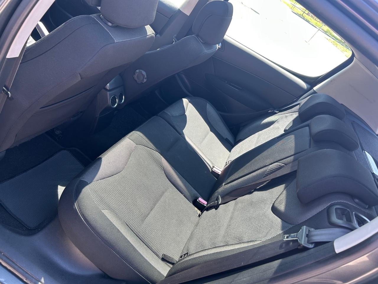 Peugeot 308 1.6 HDi 90CV FAP 5p. Premium