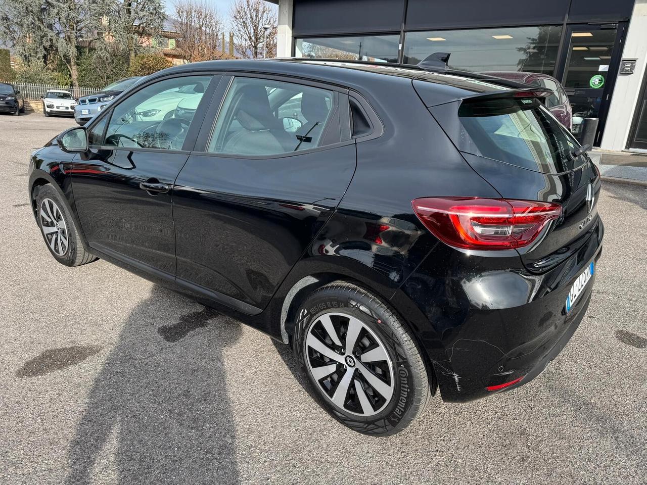 Renault Clio 2022 1.0 tce Intens 90cv*28000KM*