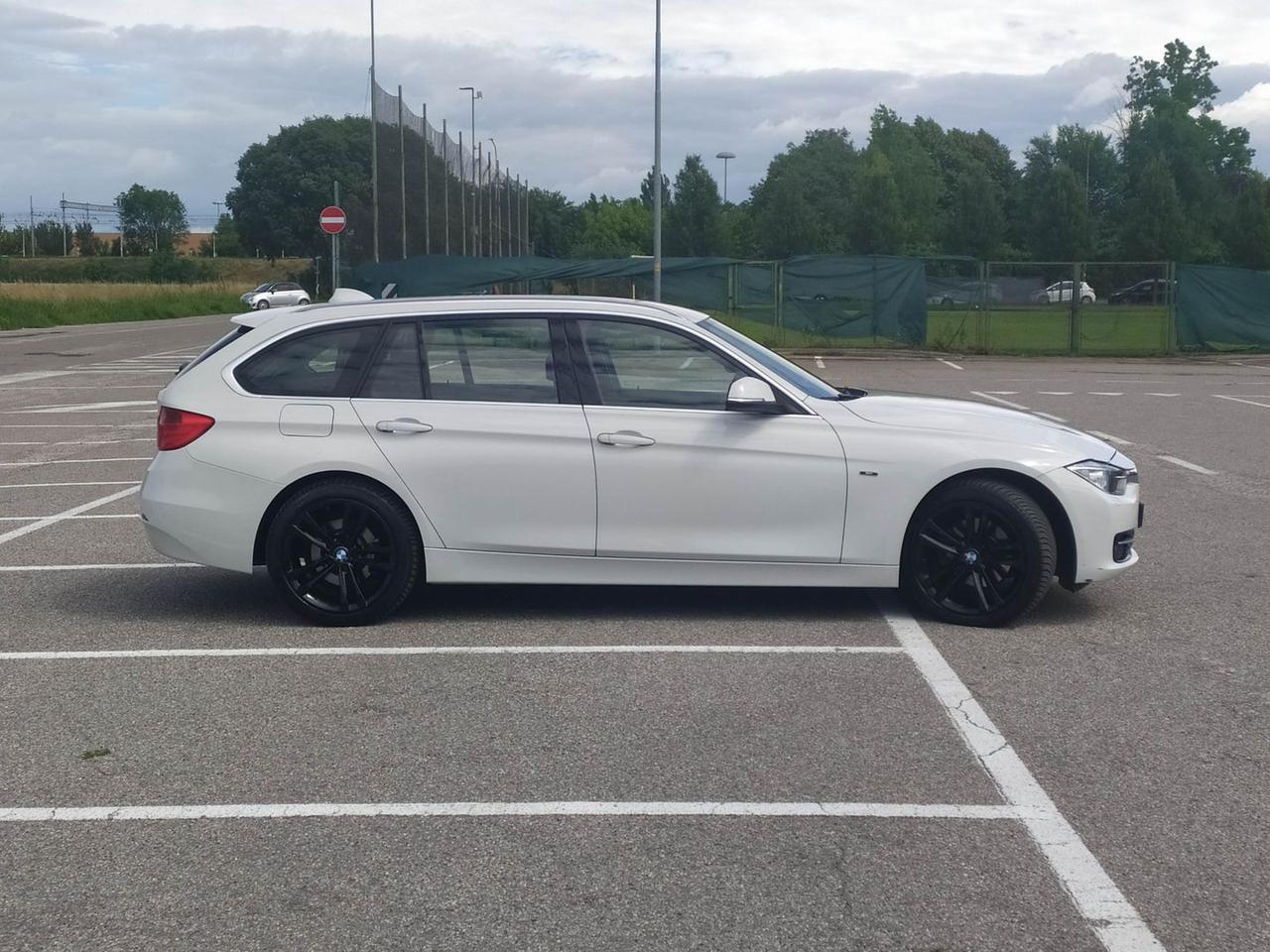 Bmw 320 Sport 320 d #11178