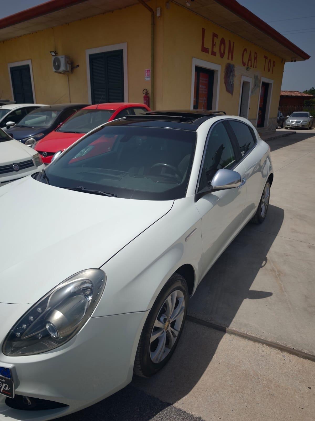 Alfa Romeo Giulietta 1.6 JTDm-2 105 CV tetto apribile full