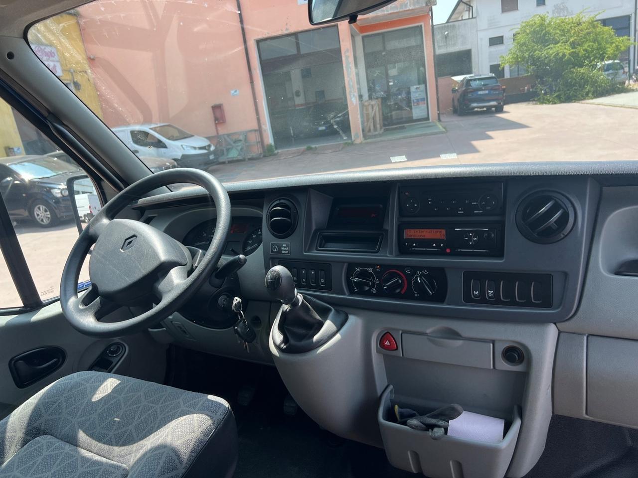 Renault Master T35/150 2.5 dCi PC-TN Mbs.Gen.