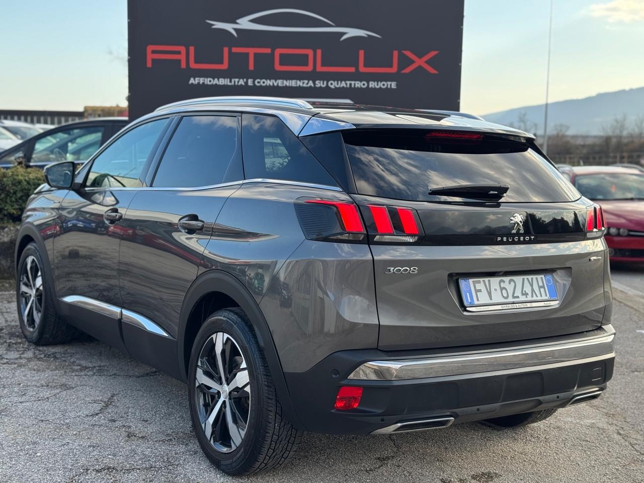 PEUGEOT 3008 BLUE HDI 130 GT LINE