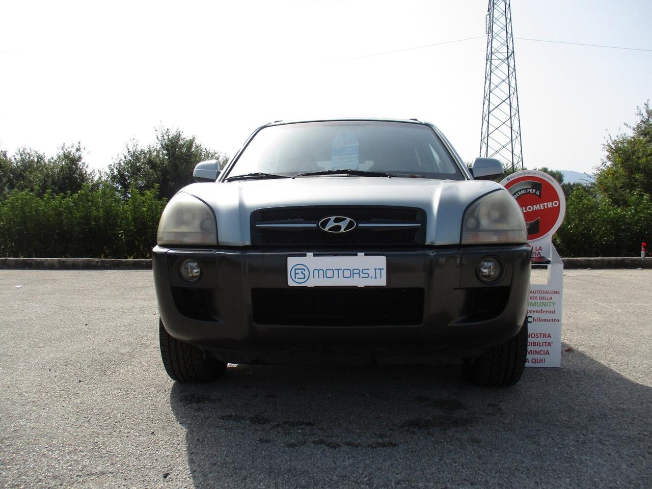 HYUNDAI TUCSON ACTIVE