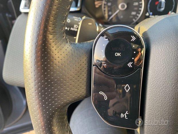 LAND ROVER Range Rover Velar 3.0D V6 300 CV S