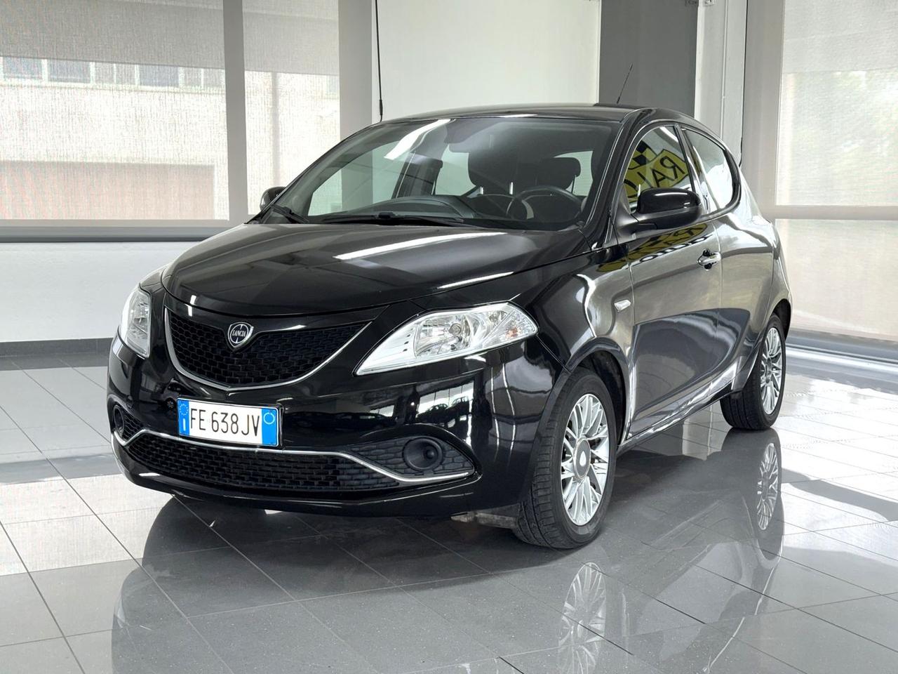 Lancia Ypsilon Platinum 1.2 LPG #7781